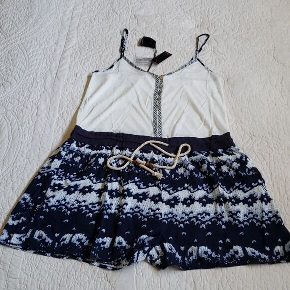 Miss Me Romper   - Picture 2 of 8